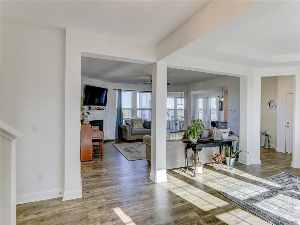 6200 Six String Court Fort Mill, SC 29708 - Photo 4 of 48