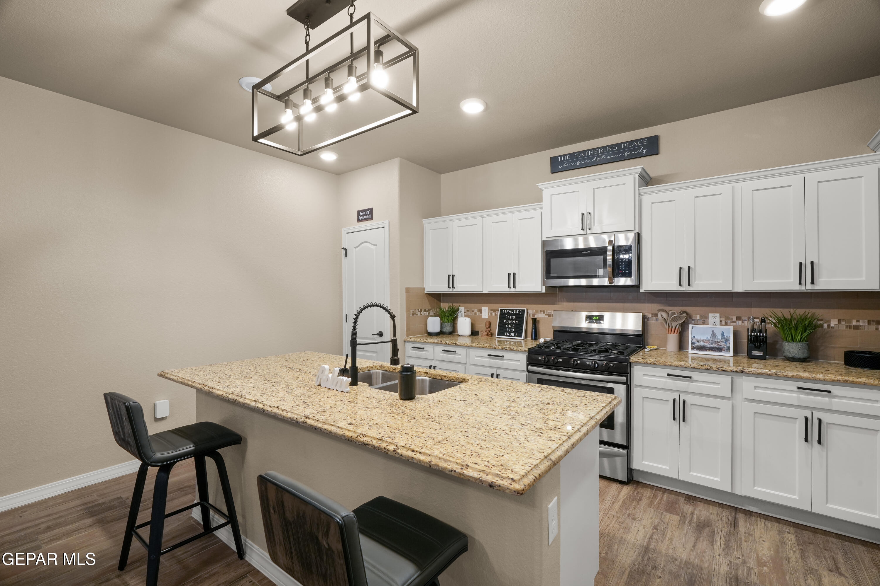 2053 Tim Foster Street El Paso, TX 79938 - Photo 25 of 57 2053 Tim Foster St-19