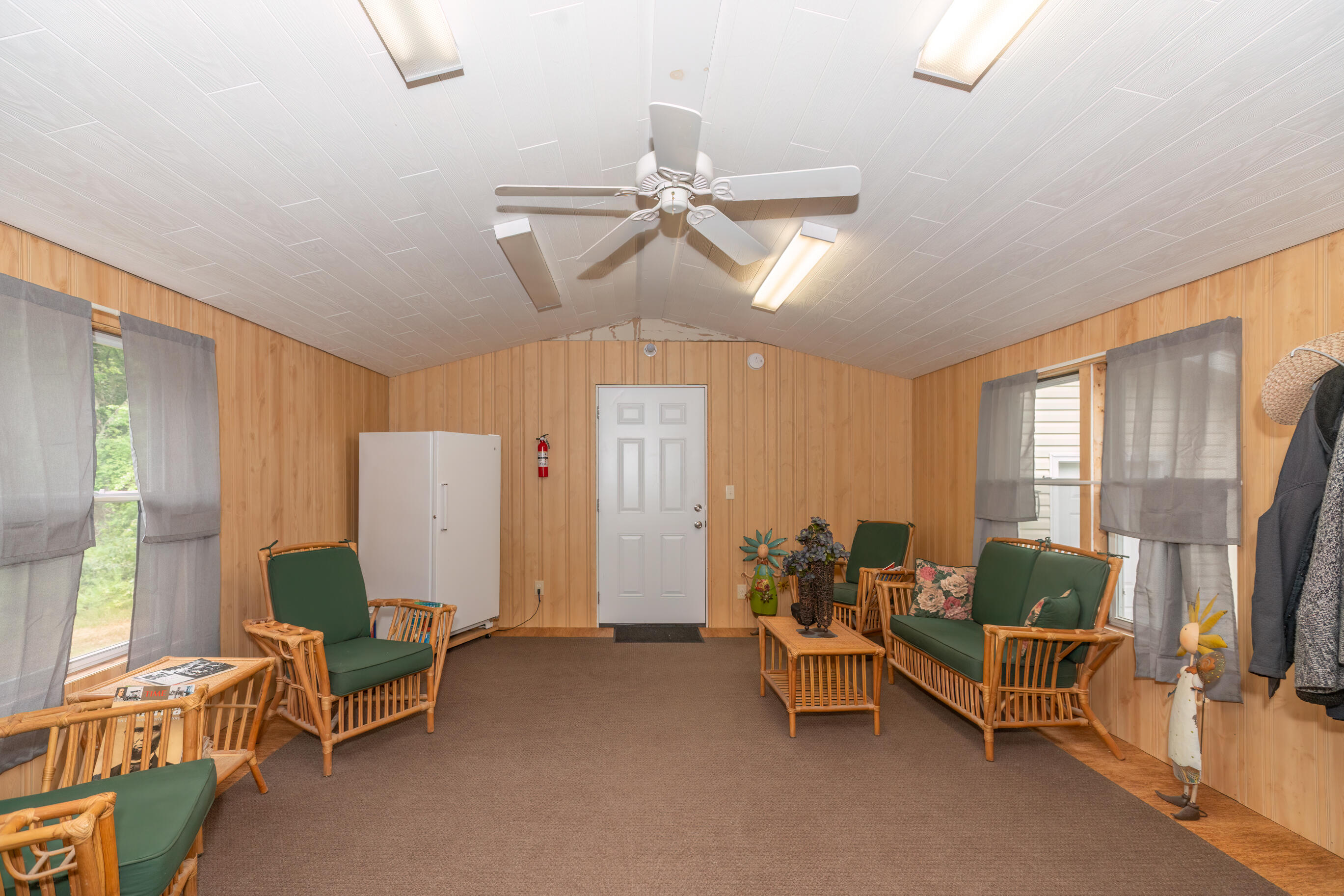 5343 Staple Road Muskegon, MI 49445 - Photo 7 of 36 8
