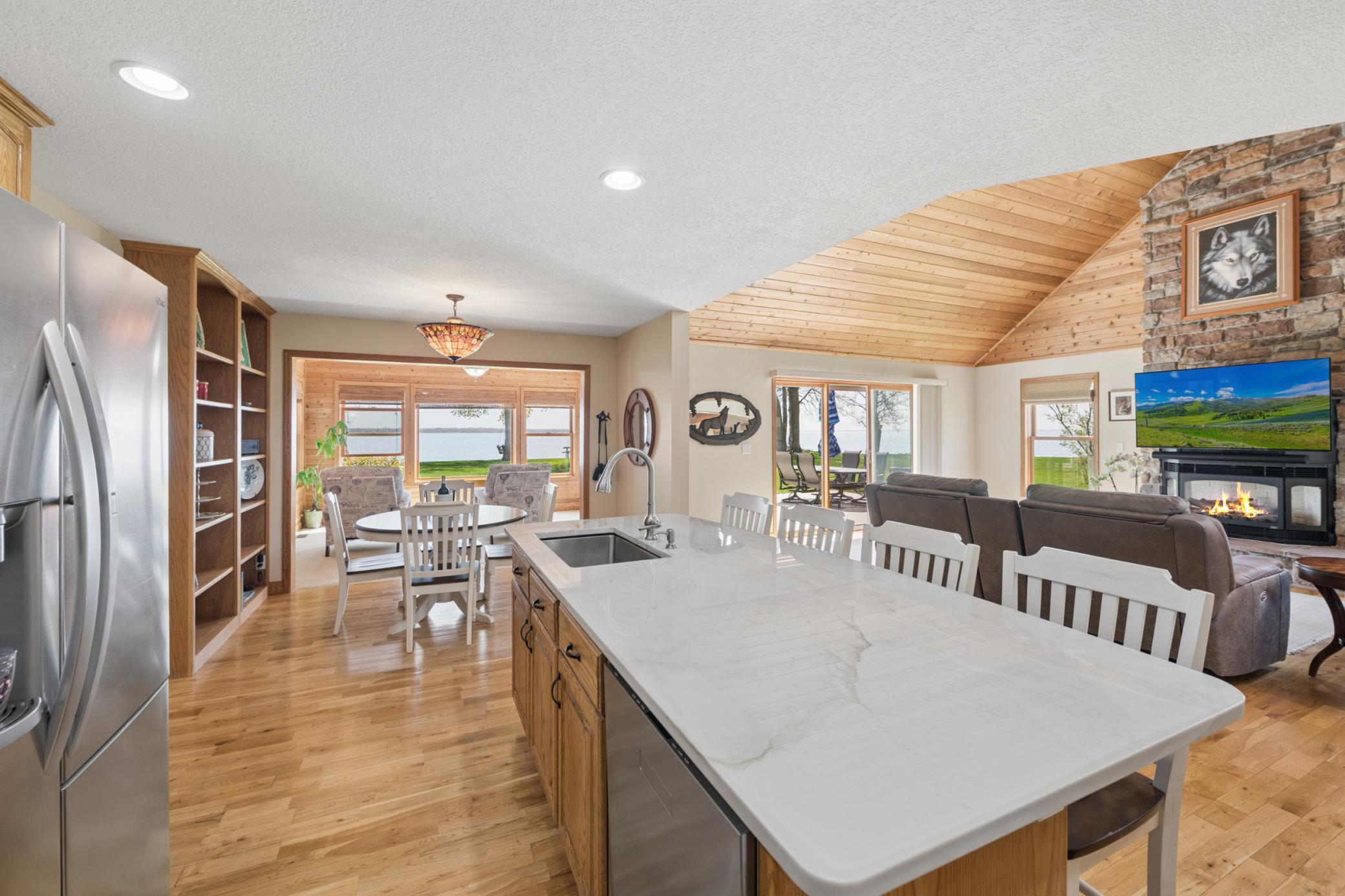 5579 Port Royal Road Isle, MN 56342 - Photo 11 of 49
