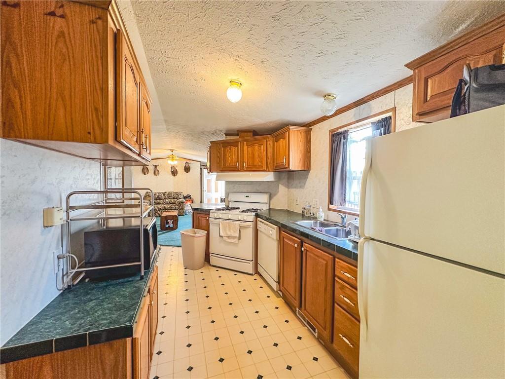 153 Ash Street Rochester, PA 15074 - Photo 8 of 15