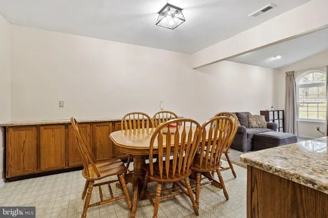 $599,000 | 66 Laurel Circle, Newtown, PA 18940