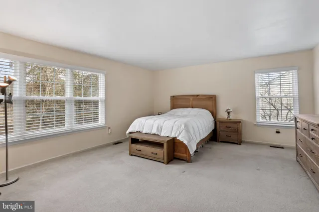 $599,000 | 66 Laurel Circle, Newtown, PA 18940