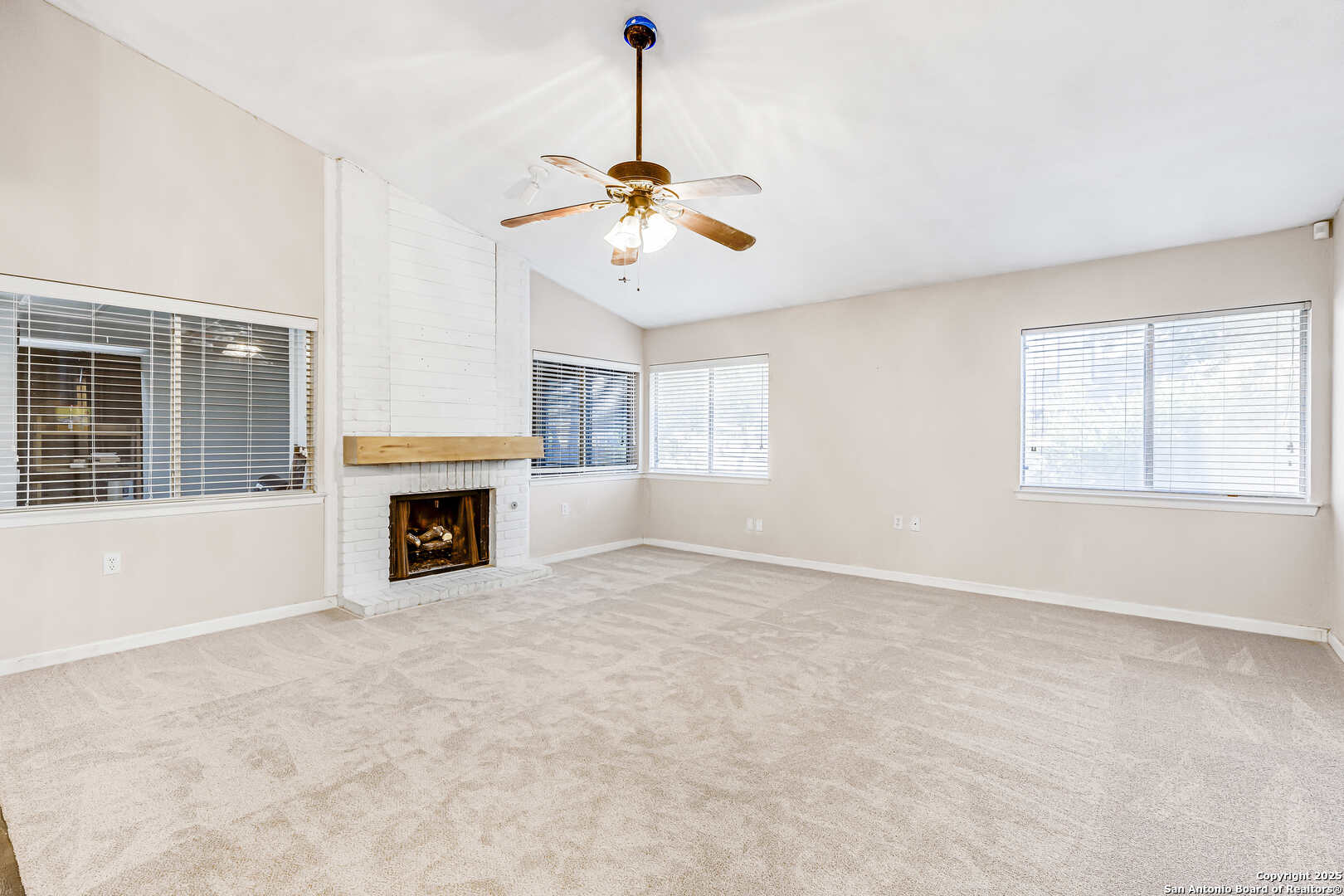 8308 Spring Town Street Converse, TX 78109 - Photo 16 of 31