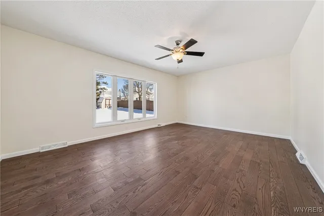 $534,900 | 3545 Heatherwood Drive, Hamburg, NY 14075