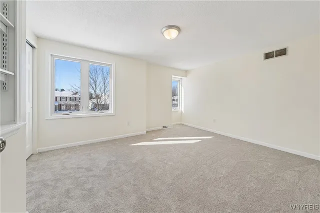 $534,900 | 3545 Heatherwood Drive, Hamburg, NY 14075