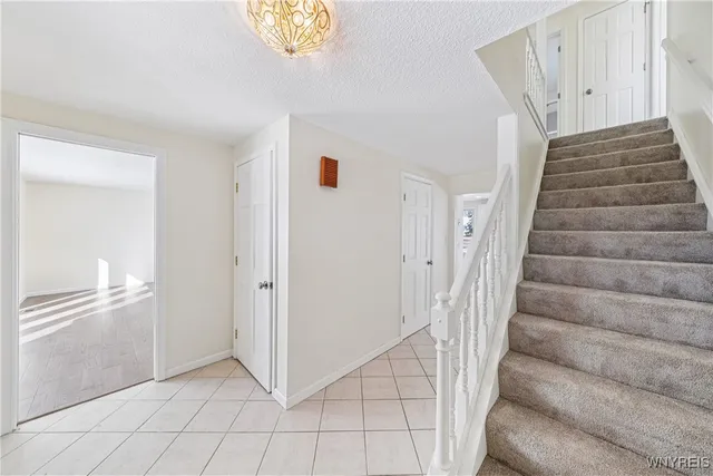 $534,900 | 3545 Heatherwood Drive, Hamburg, NY 14075