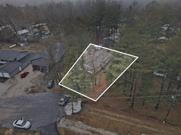$299,900 | 1799 North Lakeview Drive, Mears, MI 49436