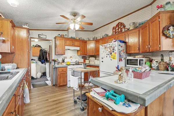 $299,900 | 1799 North Lakeview Drive, Mears, MI 49436