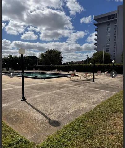 $1,600 | 15600 Northwest 7th Avenue, Unit 215, Miami, FL 33169
