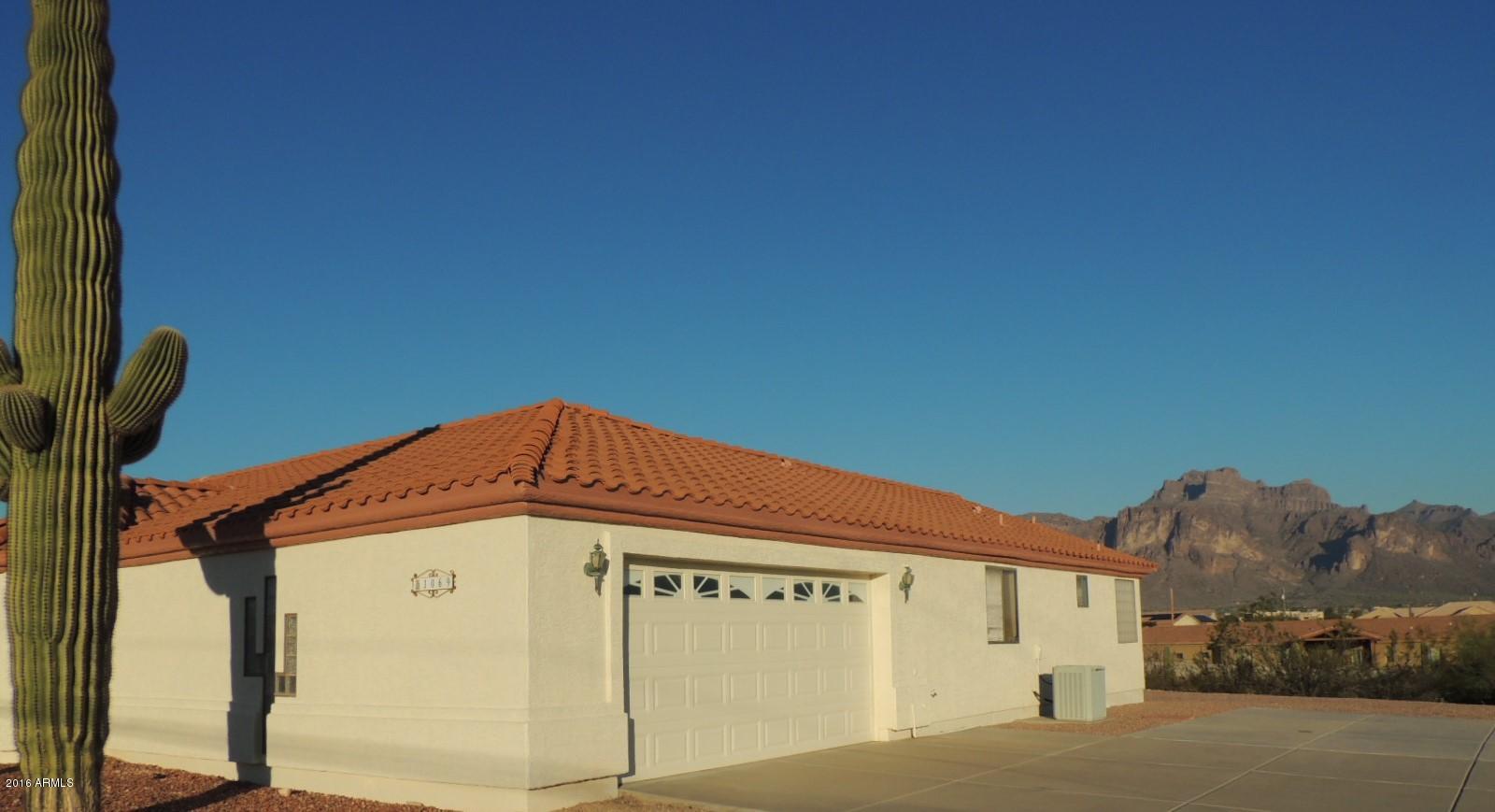 1069 North Cortez Road Apache Junction, AZ 85119 - Photo 25 of 25 Side Entry Garage