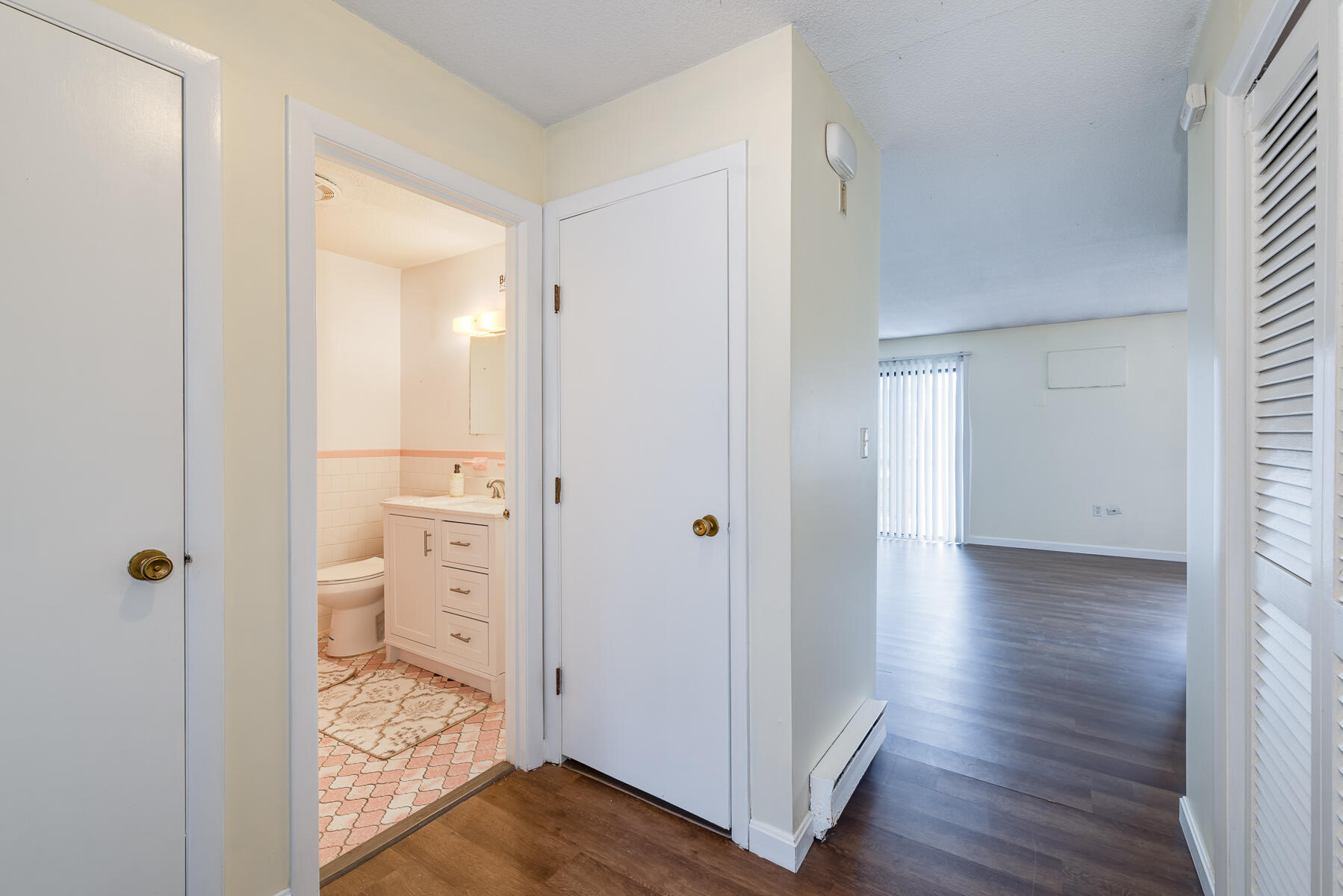 7 Susan Road, Unit 7W Buzzards Bay, MA 02532 - Photo 15 of 36 7 Susan Rd-31
