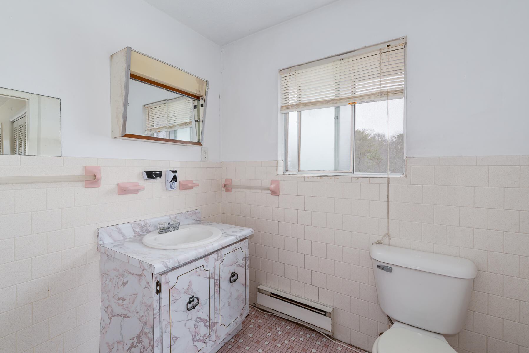 7 Susan Road, Unit 7W Buzzards Bay, MA 02532 - Photo 25 of 36 7 Susan Rd-28