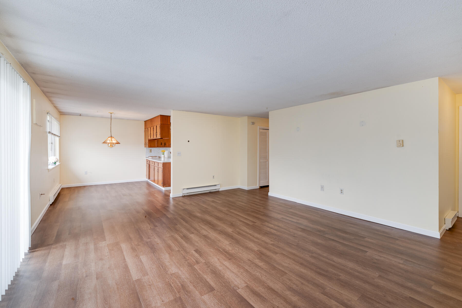 7 Susan Road, Unit 7W Buzzards Bay, MA 02532 - Photo 5 of 36 7 Susan Rd-11