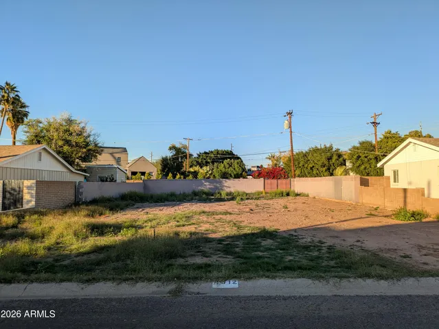 $775,000 | 4512 East Turney Avenue, Unit 129, Phoenix, AZ 85018