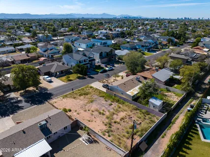 $775,000 | 4512 East Turney Avenue, Unit 129, Phoenix, AZ 85018