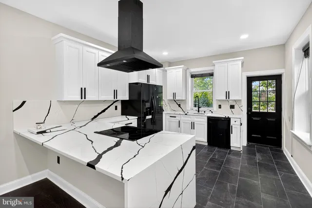 $440,000 | 1318 West 6th Street, Wilmington, DE 19805