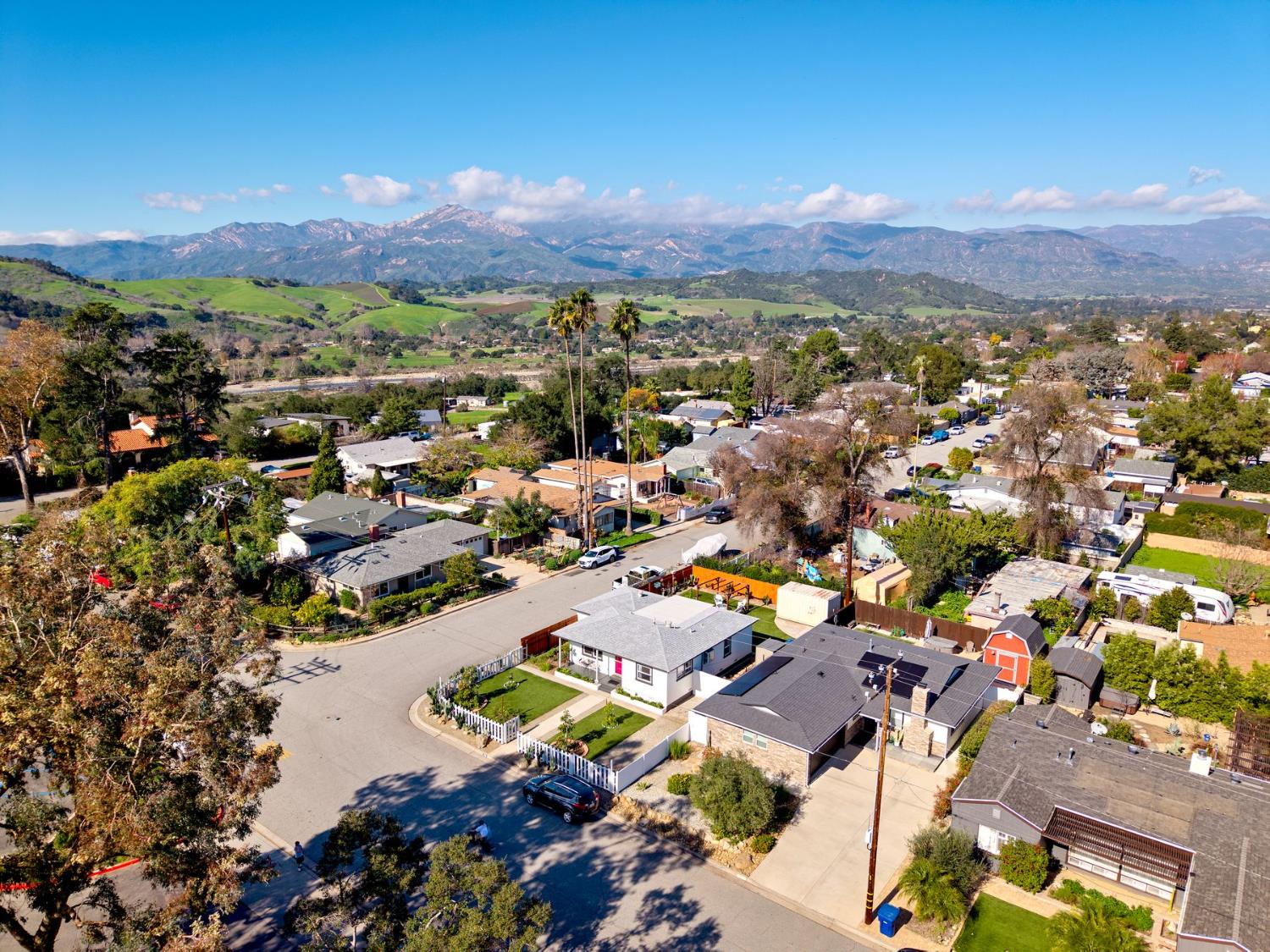 385 Sunset Avenue Oak View, CA 93022 - Photo 27 of 27 a view of a city with mountains in the background