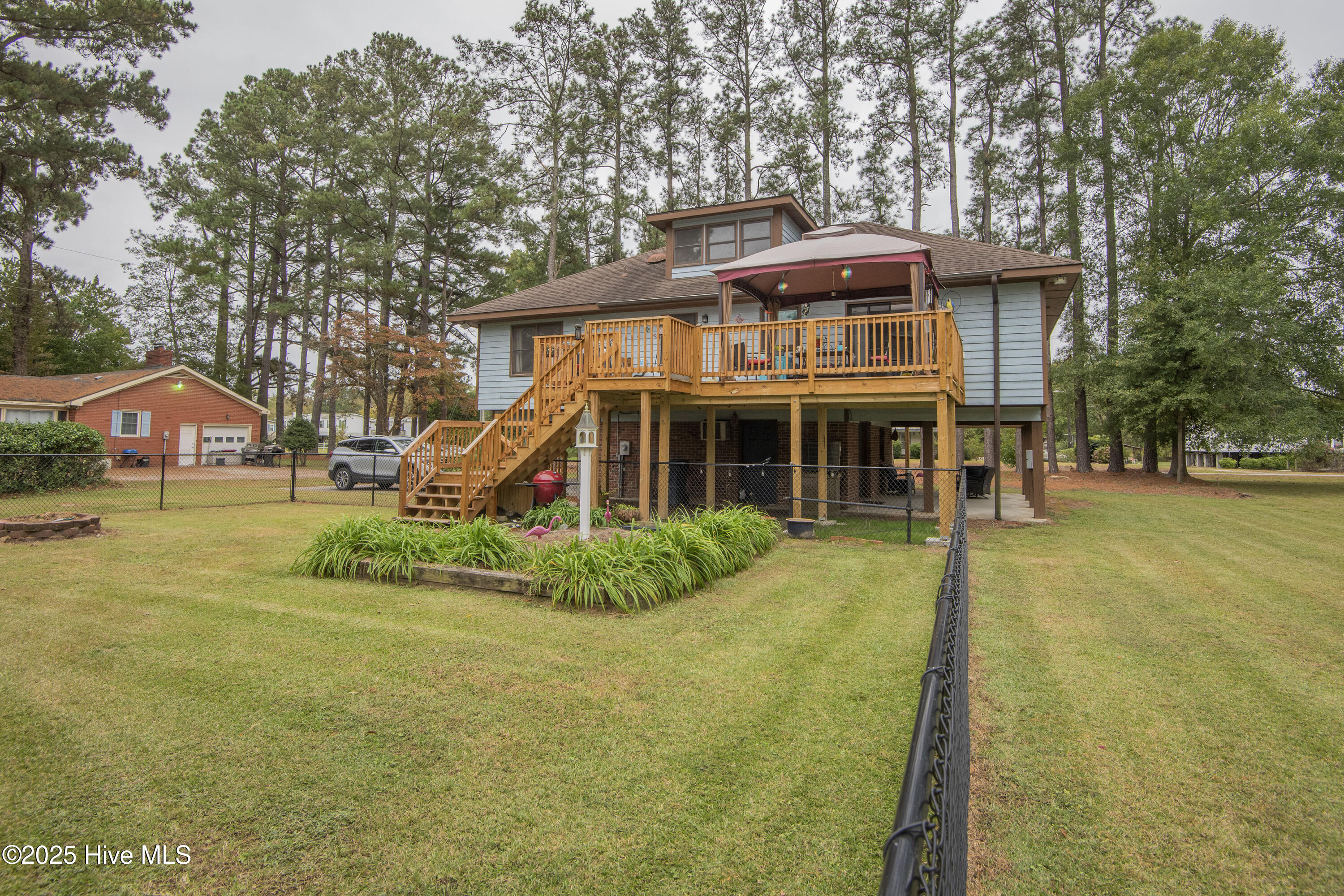 17 Fairwind Drive Chocowinity, NC 27817 - Photo 3 of 48 17-fairwinds-dr-3302