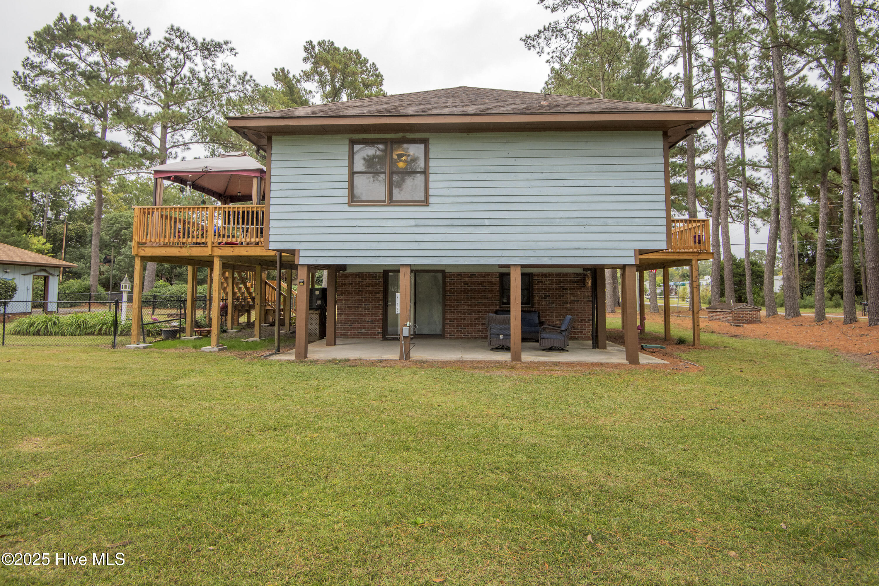 17 Fairwind Drive Chocowinity, NC 27817 - Photo 8 of 48 17-fairwinds-dr-3275