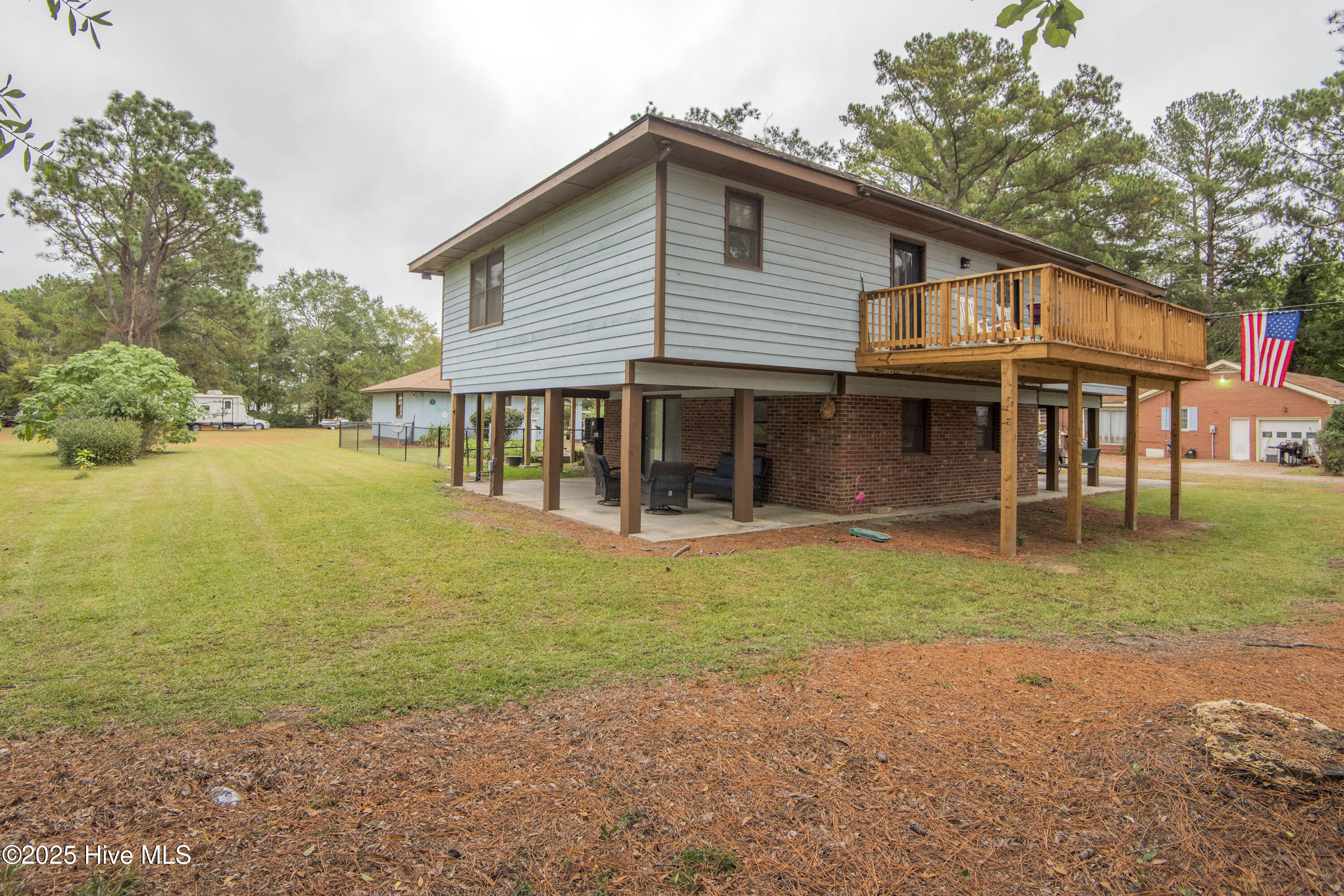 17 Fairwind Drive Chocowinity, NC 27817 - Photo 9 of 48 17-fairwinds-dr-3257