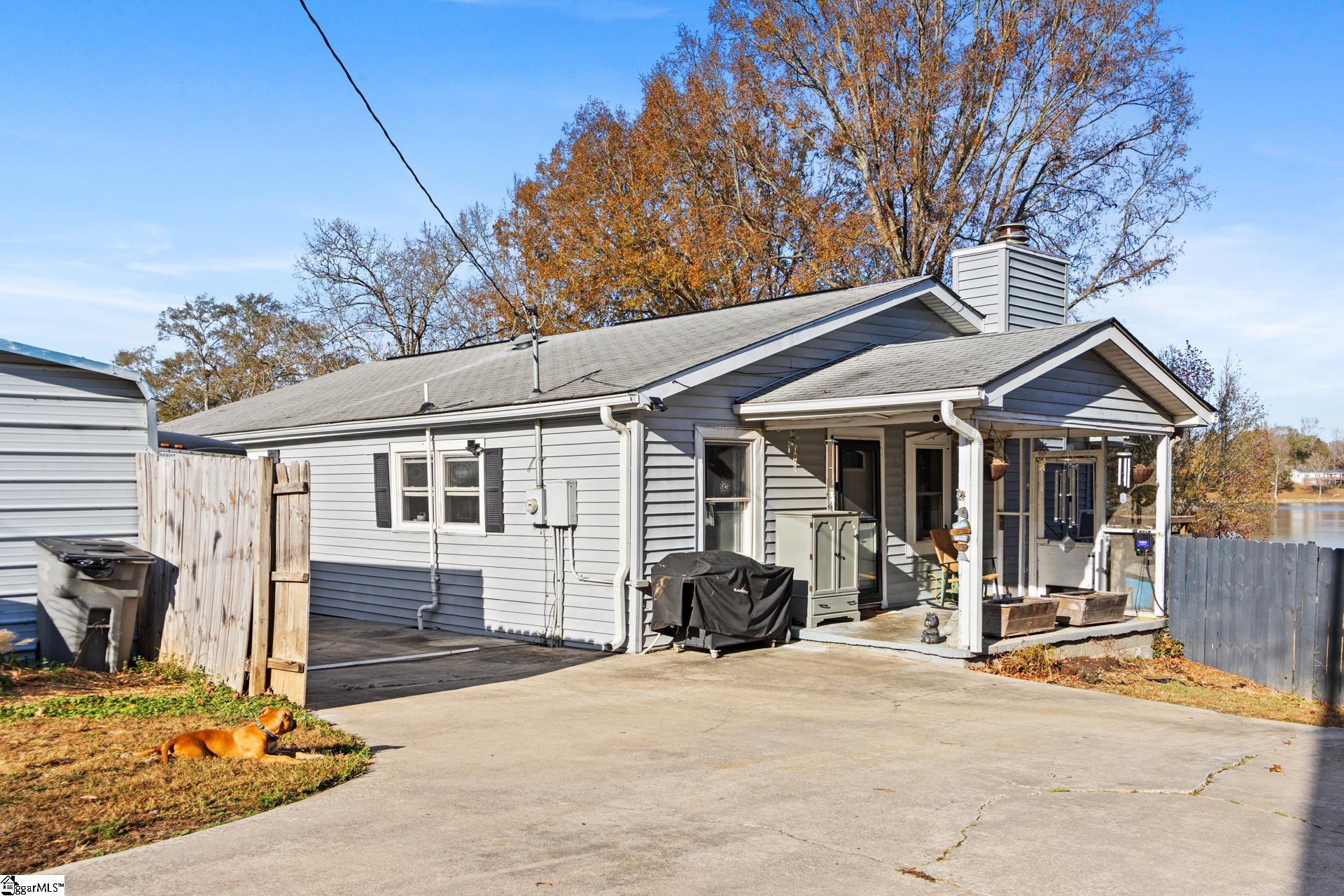 186 Relax Street Waterloo, SC 29384 - Photo 4 of 50