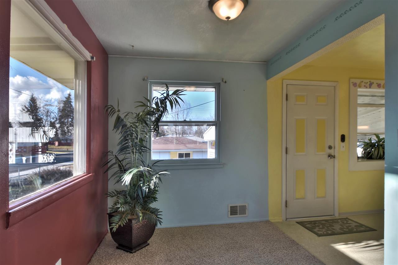 5903 North Ridgeview Place Spokane, WA 99205 - Photo 7 of 20 Gallery Image 7