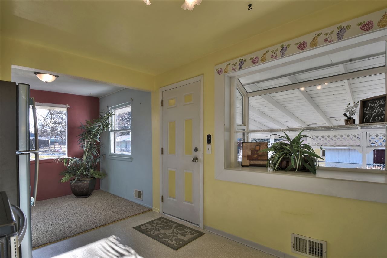 5903 North Ridgeview Place Spokane, WA 99205 - Photo 10 of 20 Gallery Image 10