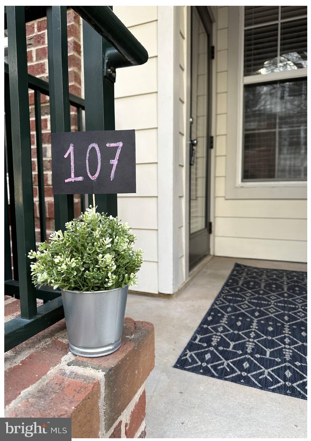 7 Booth Street, Unit 107 Gaithersburg, MD 20878 - Photo 18 of 41