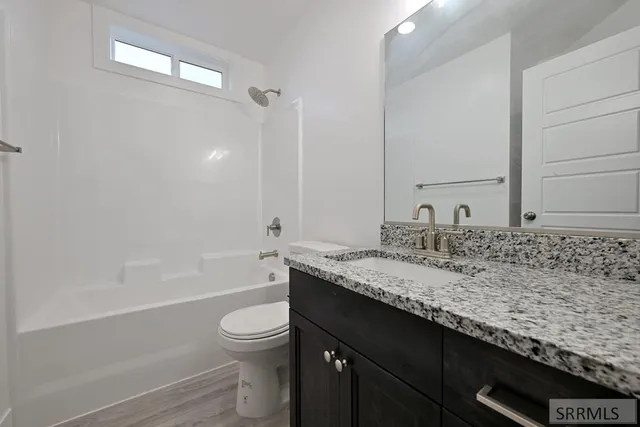 $395,000 | 3111 Peacock Lane, Ammon, ID 83406