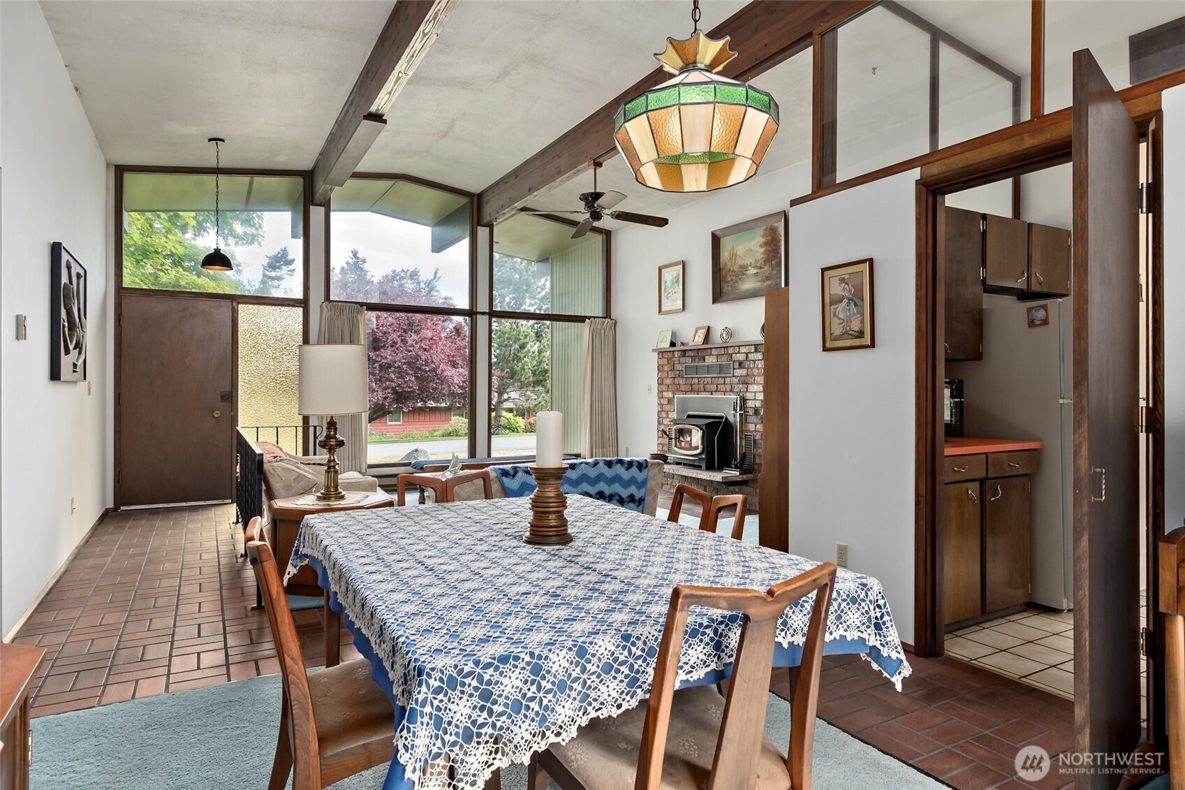 2423 Williams Road Oak Harbor, WA 98277 - Photo 9 of 40 Gallery Image 9