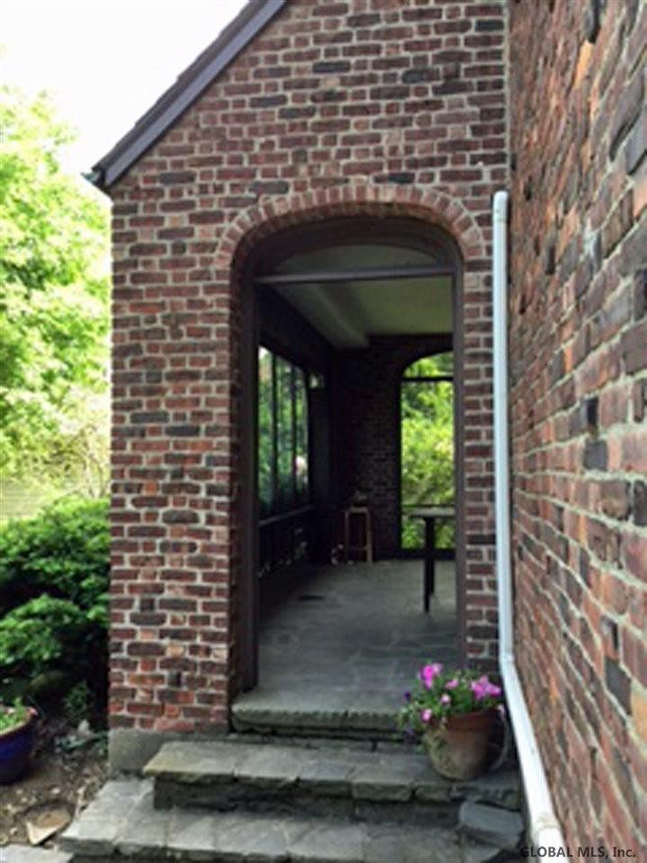 327 Loudon Road Colonie, NY 12211 - Photo 22 of 25 Photo 22
