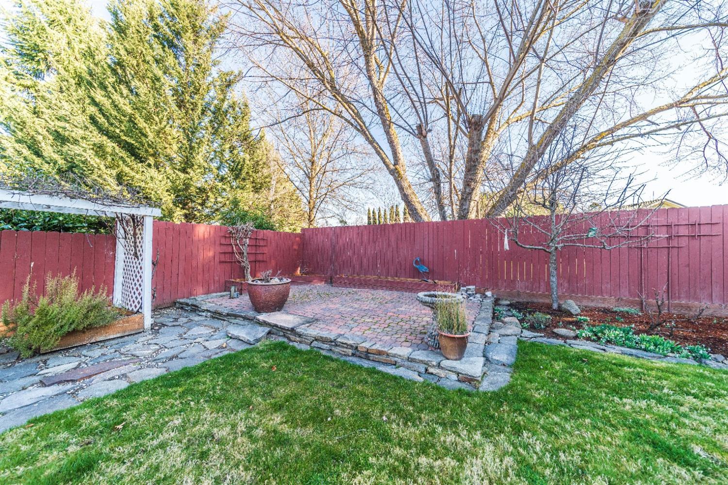 3104 Springbrook Road Medford, OR 97504 - Photo 26 of 32 Additional Photo