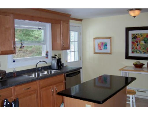 2 East Park Road Sterling, MA 01564 - Photo 11 of 18 Gallery Image 11