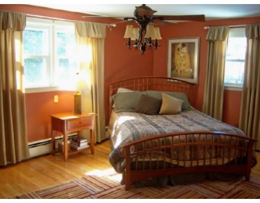 2 East Park Road Sterling, MA 01564 - Photo 16 of 18 Gallery Image 16