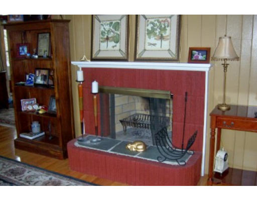 2 East Park Road Sterling, MA 01564 - Photo 6 of 18 Gallery Image 6