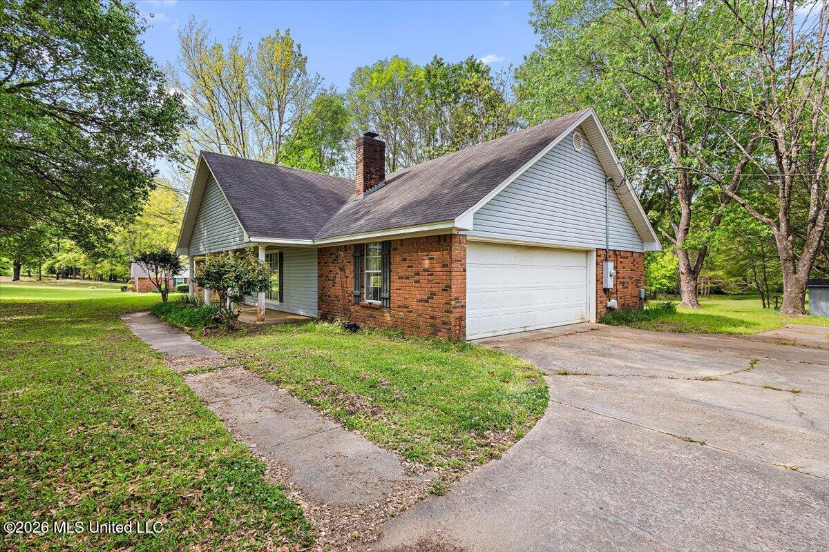 6126 Kaybrook Drive Byram, MS 39272 - Photo 3 of 23 Side
