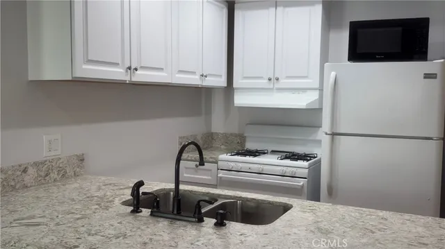 $525,000 | 16922 Pacific Coast Highway, Unit 176, Huntington Beach, CA 92649