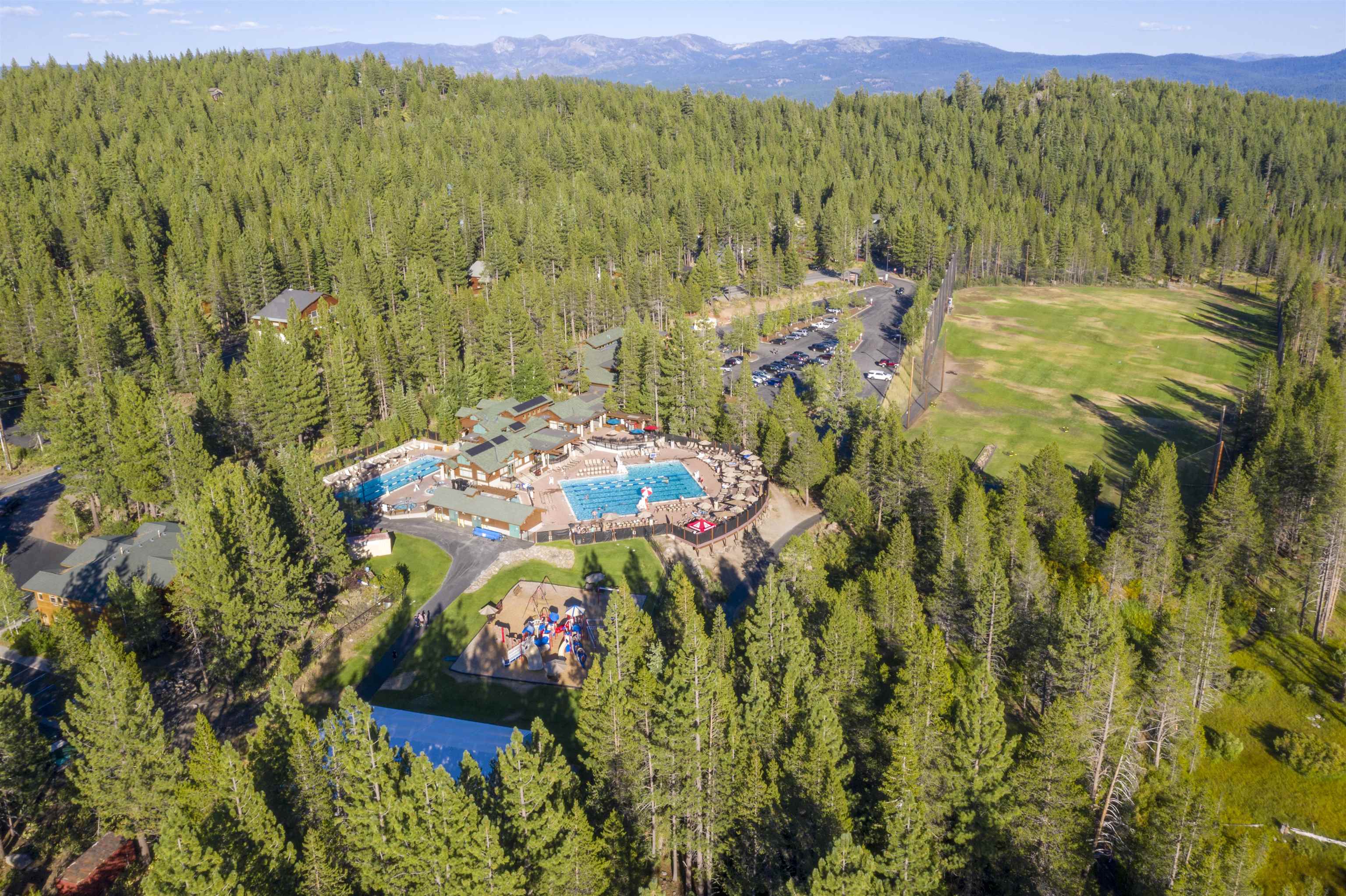 11483 Chamonix Road Truckee, CA 96161 - Photo 25 of 28