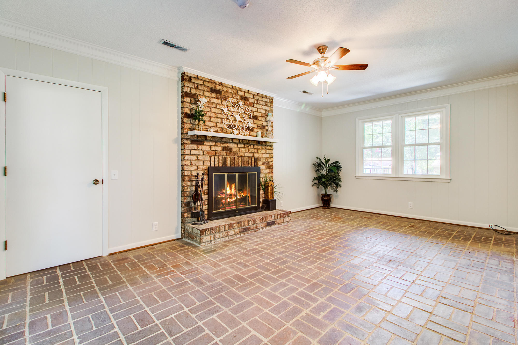 106 Arbor Road Summerville, SC 29485 - Photo 13 of 35 8
