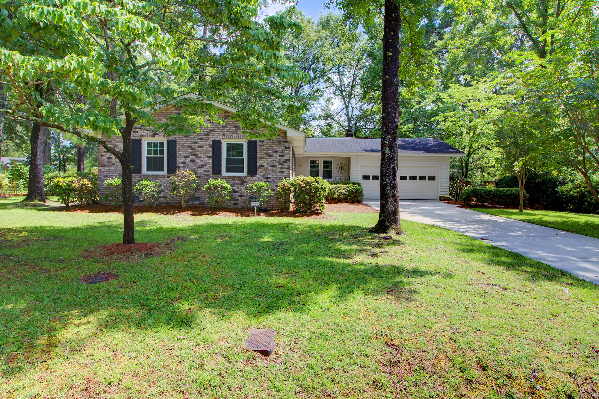 106 Arbor Road Summerville, SC 29485 - Photo 3 of 35 1