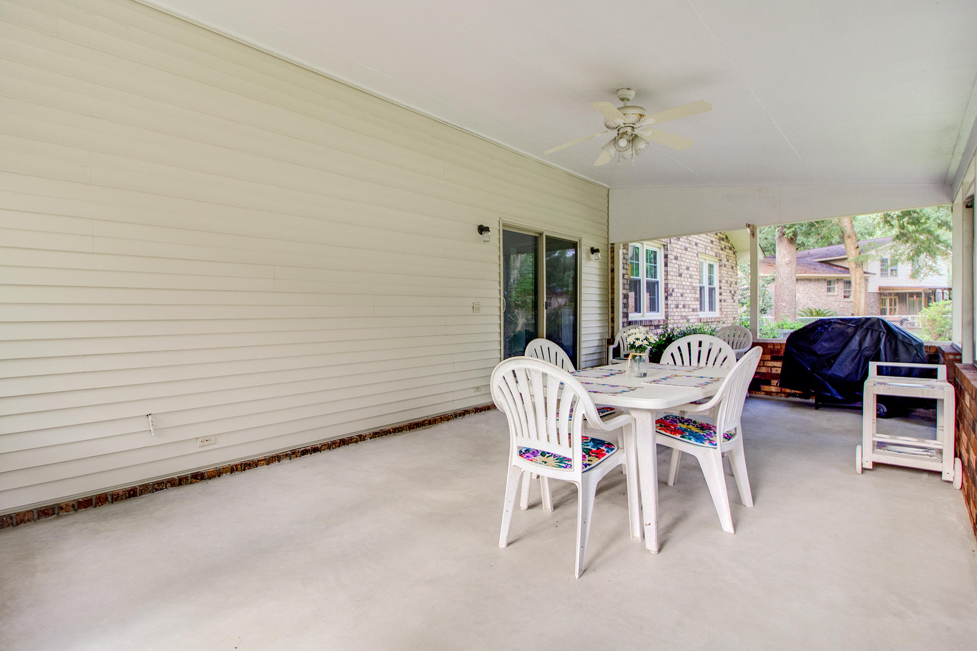 106 Arbor Road Summerville, SC 29485 - Photo 30 of 35 19
