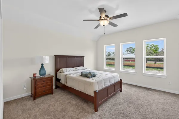 $2,350 | 9111 Highland Northern Way, Houston, TX 77088
