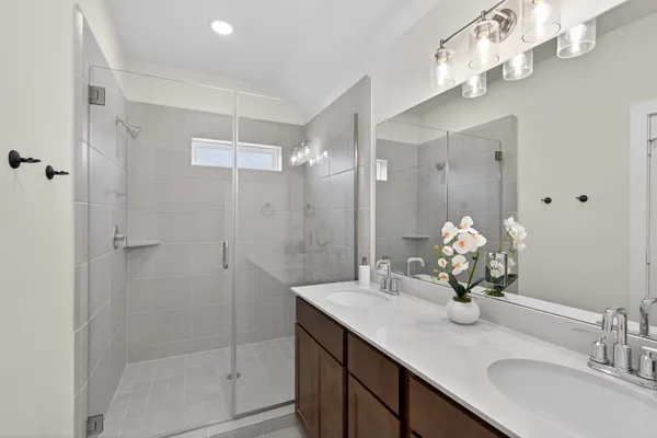 $2,350 | 9111 Highland Northern Way, Houston, TX 77088