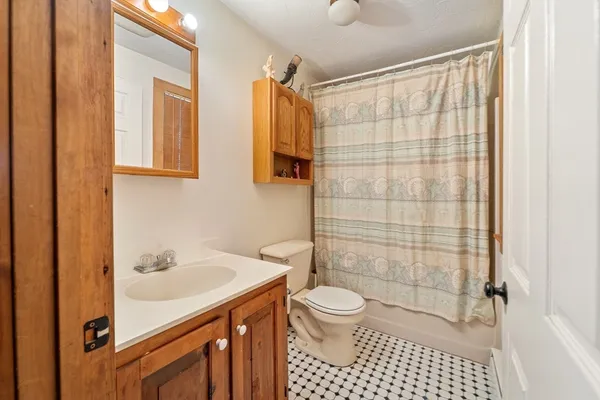 $449,000 | 724 Route 28, Unit 2D, Harwich, MA 02646