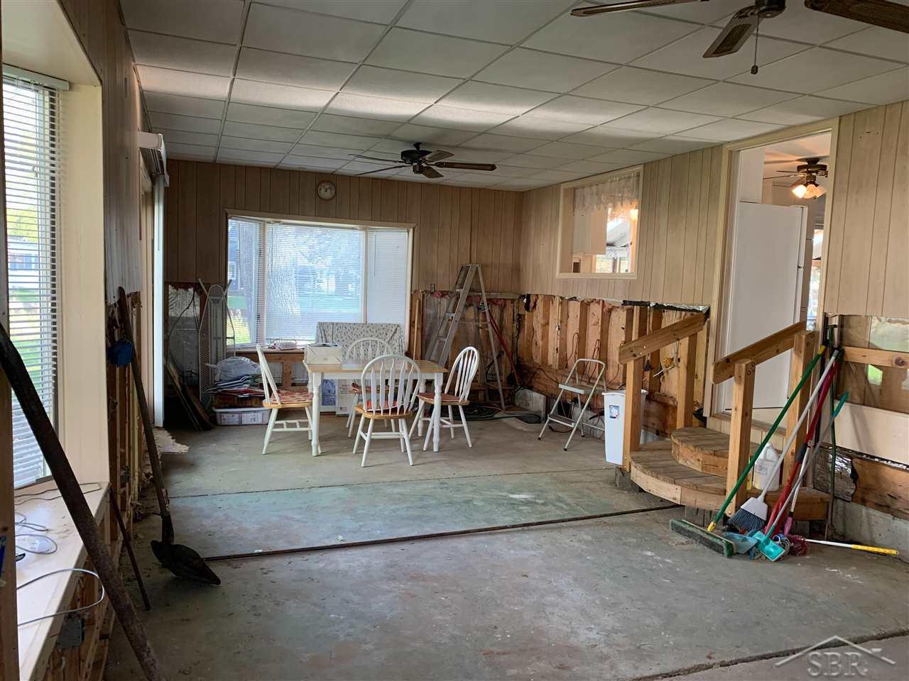 317 Bruce Road Beaverton, MI 48612 - Photo 11 of 19 50041282-10.JPG