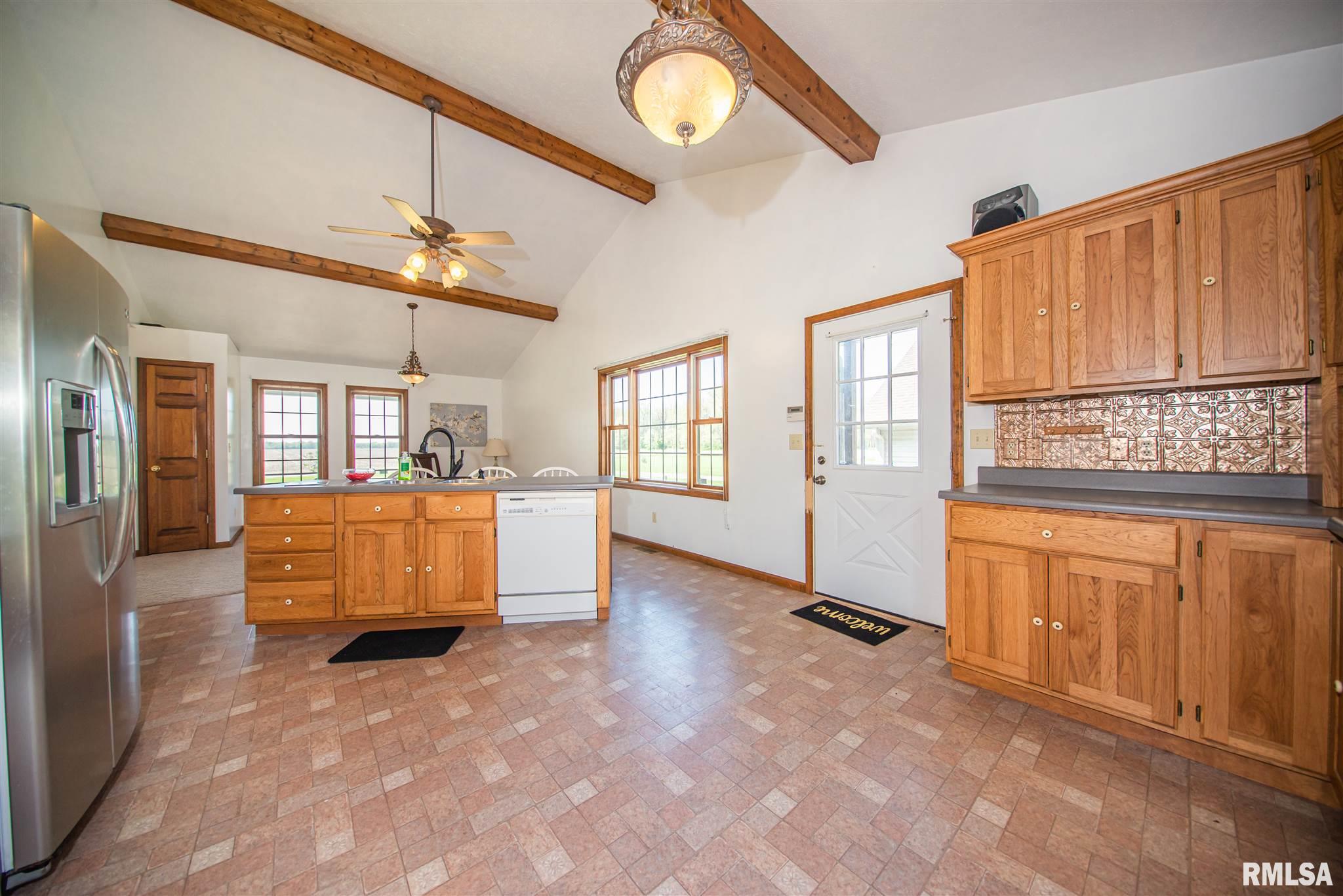 11276 Van Horn Road Benton, IL 62812 - Photo 19 of 39