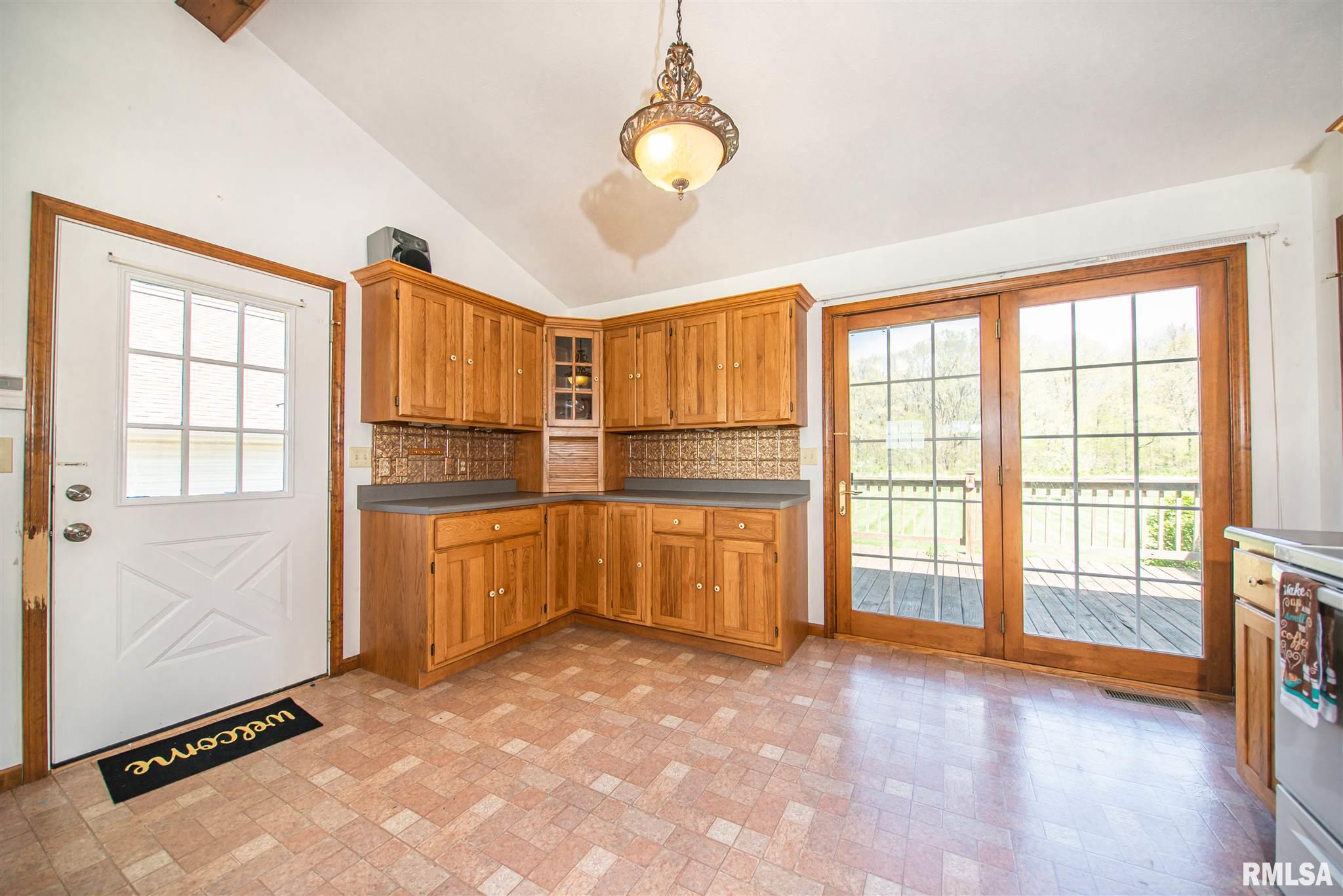 11276 Van Horn Road Benton, IL 62812 - Photo 20 of 39