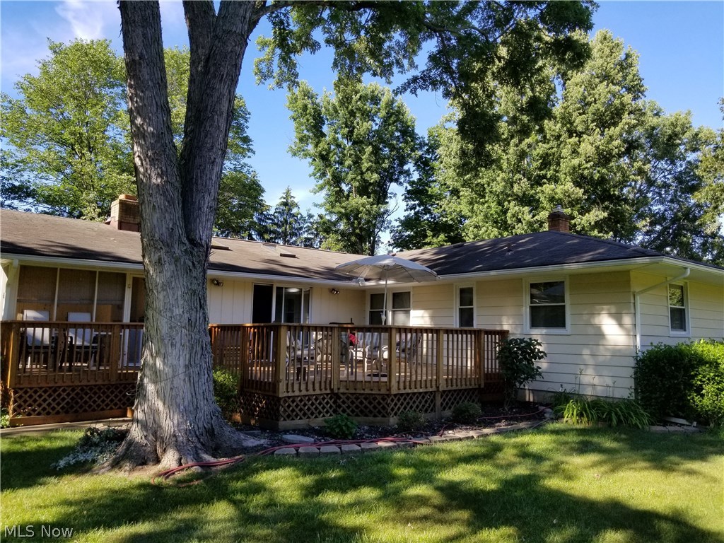 8610 Riverview Road Brecksville, OH 44141 - Photo 11 of 32 21 x 19 Ft Deck leads to Large Screened in Porch
