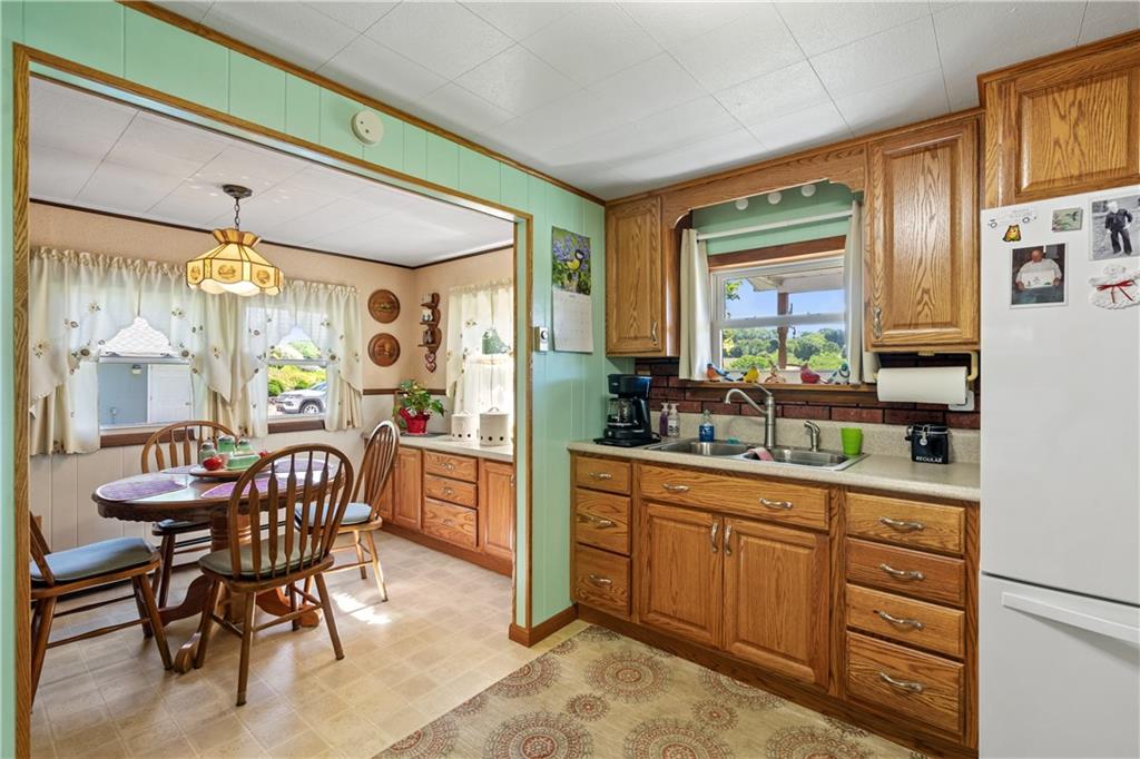165 Strawcutter Road Derry, PA 15627 - Photo 16 of 21 Gallery Image 16